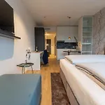 Aparthotel Maseven Frankfurt Messe