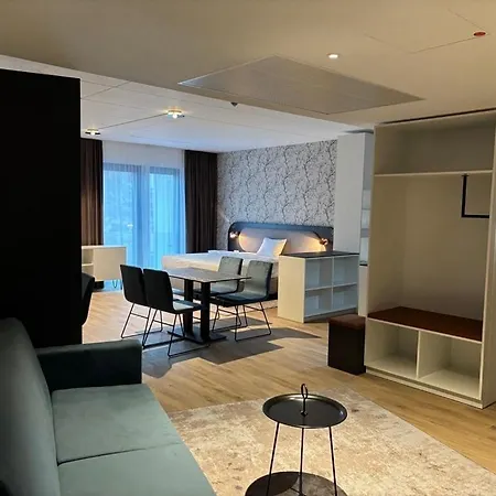 Aparthotel Maseven Frankfurt Messe *