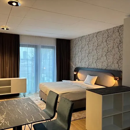 Maseven Frankfurt Messe Aparthotel *